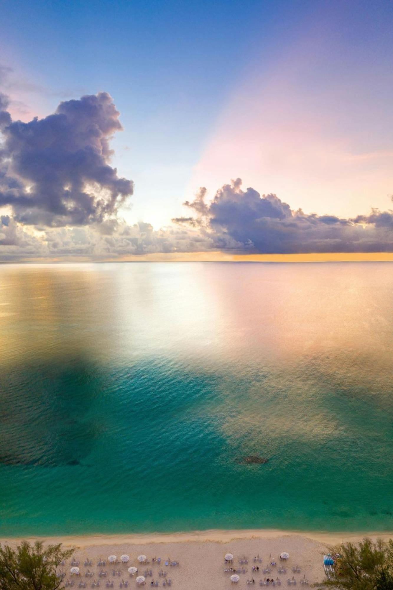 The Westin Grand Cayman Seven Mile Beach Resort & Spa West Bay Екстериор снимка