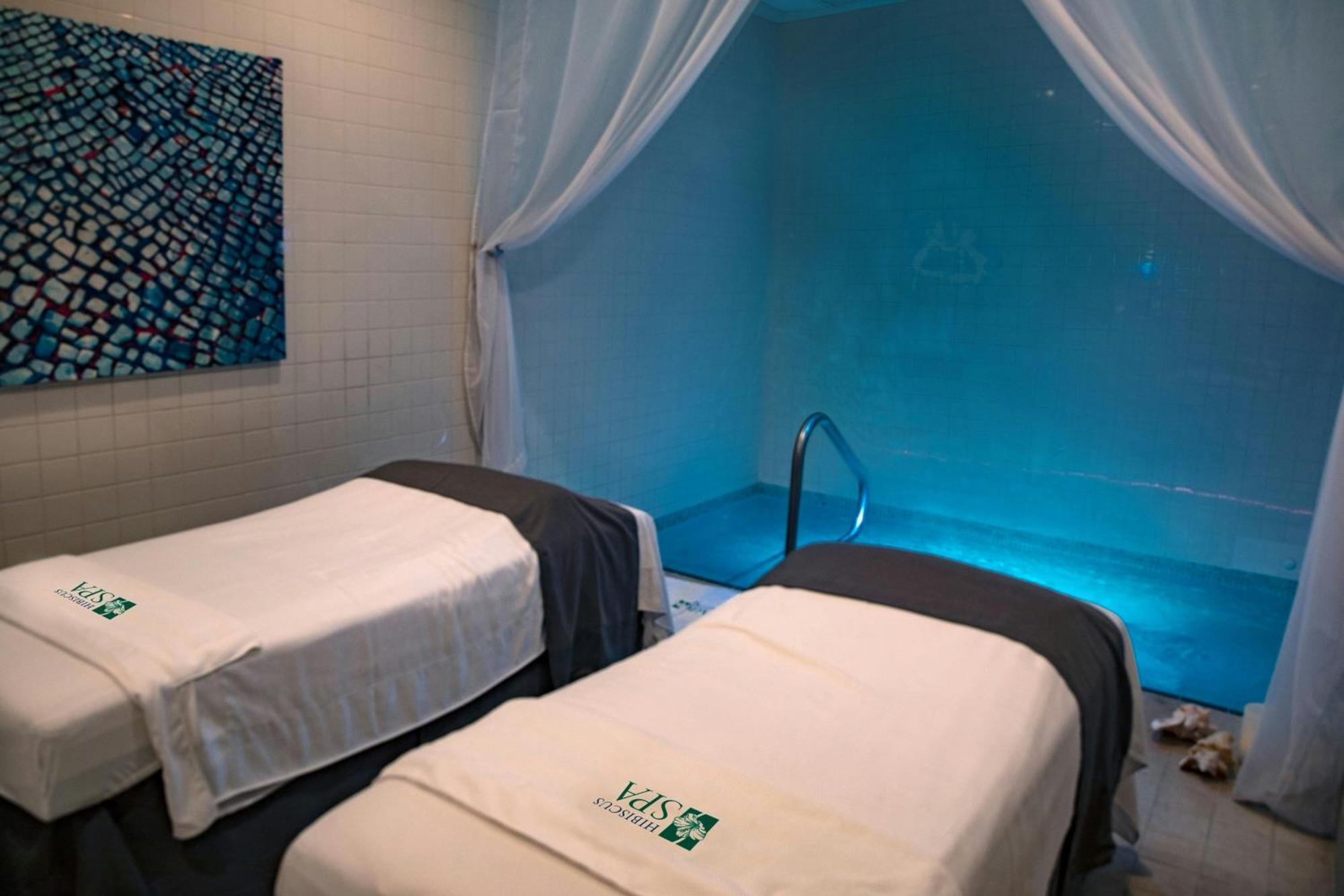 The Westin Grand Cayman Seven Mile Beach Resort & Spa West Bay Екстериор снимка